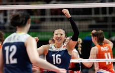 24看球直播网-德甲球队帽子设计的历史渊源和象征意义有哪些(德甲帽子戏法排名)